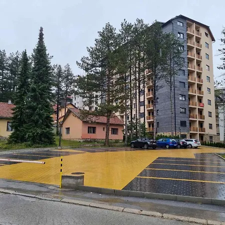 Apartment Posebna Prica 2 - Lux