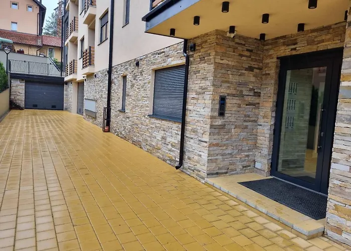 アパート Posebna Prica 2 - Lux ズラティボール