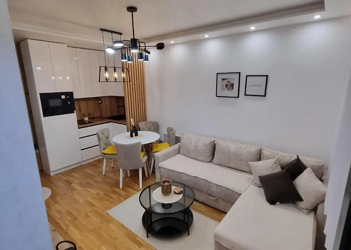 Posebna Prica 2 - Lux アパート ズラティボール